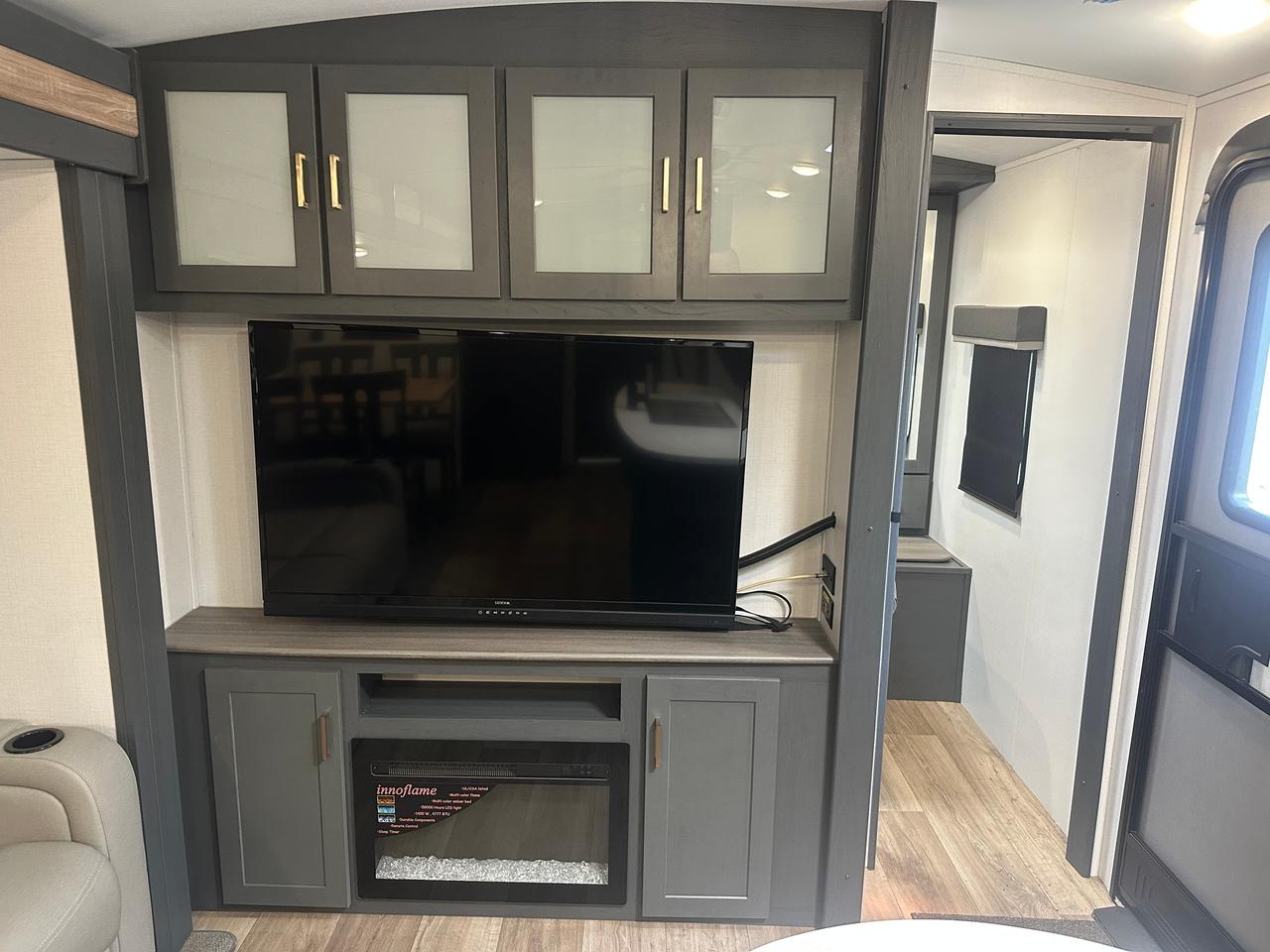 2023 Keystone RV Bullet Premier 26RBPR 
