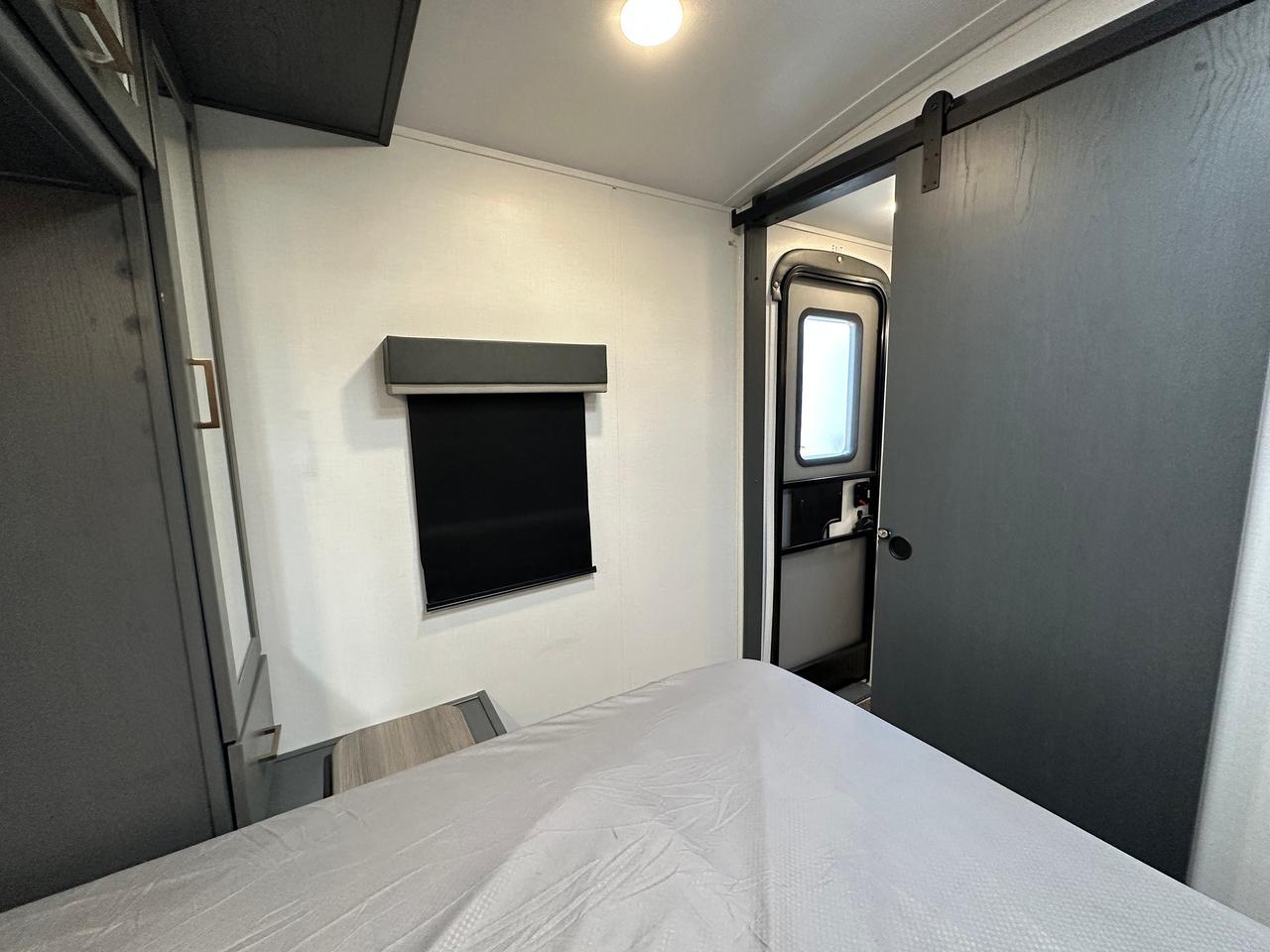2023 Keystone RV Bullet Premier 26RBPR 