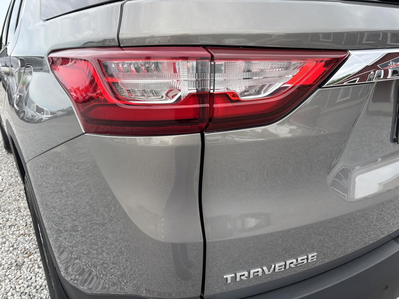 2019 Chevrolet Traverse LT Cloth AWD Photo