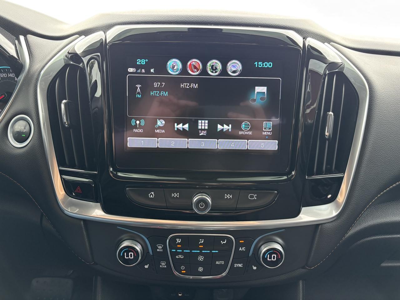 2019 Chevrolet Traverse LT Cloth AWD Photo