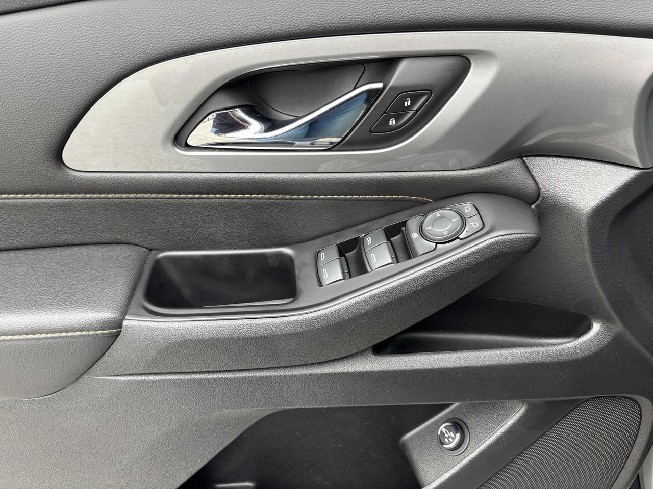 2019 Chevrolet Traverse LT Cloth AWD Photo