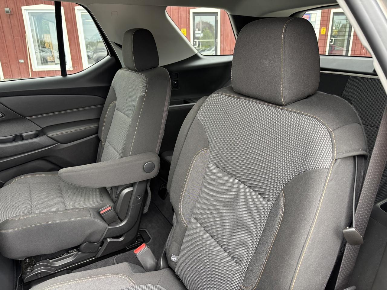 2019 Chevrolet Traverse LT Cloth AWD Photo