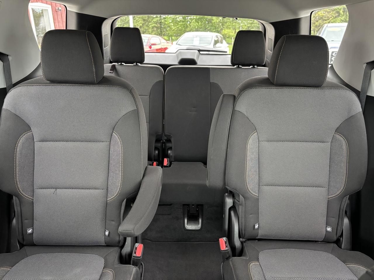 2019 Chevrolet Traverse LT Cloth AWD Photo