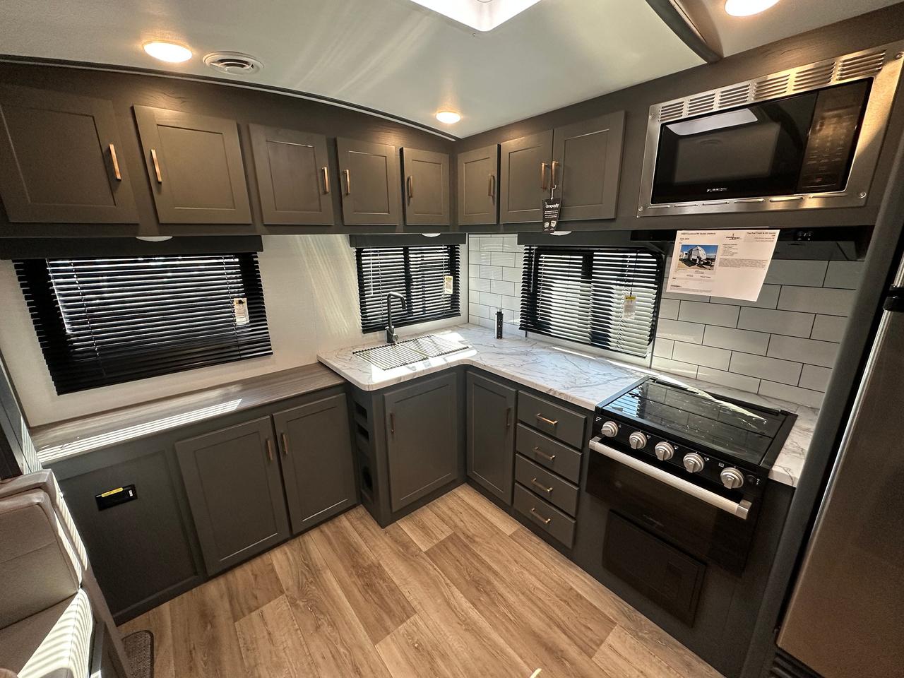 2023 Keystone RV Bullet 258RKS 