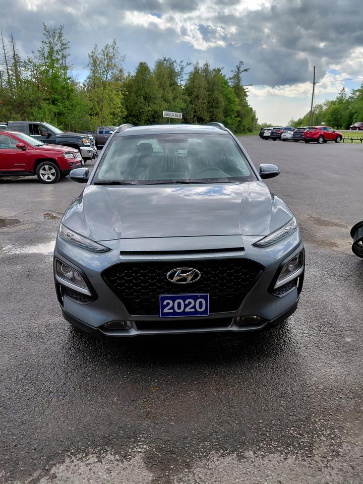2020 Hyundai KONA Preferred Photo0