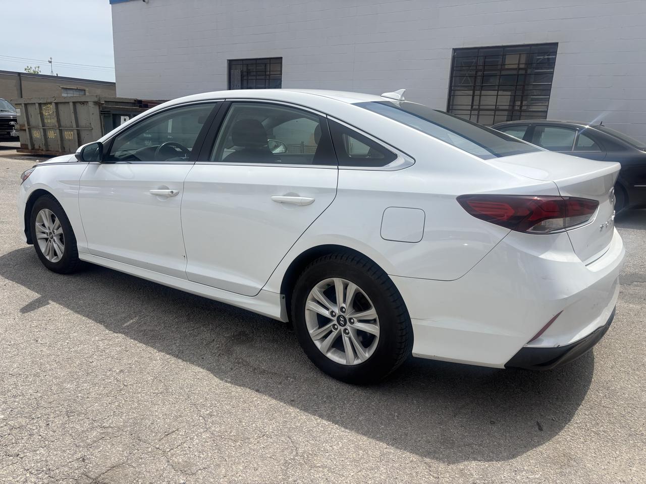 2018 Hyundai Sonata GL Photo