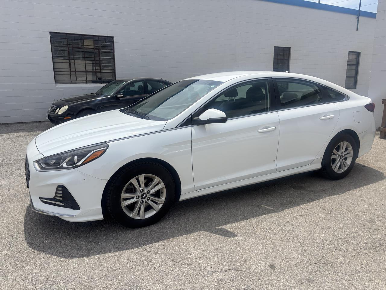 2018 Hyundai Sonata GL Photo