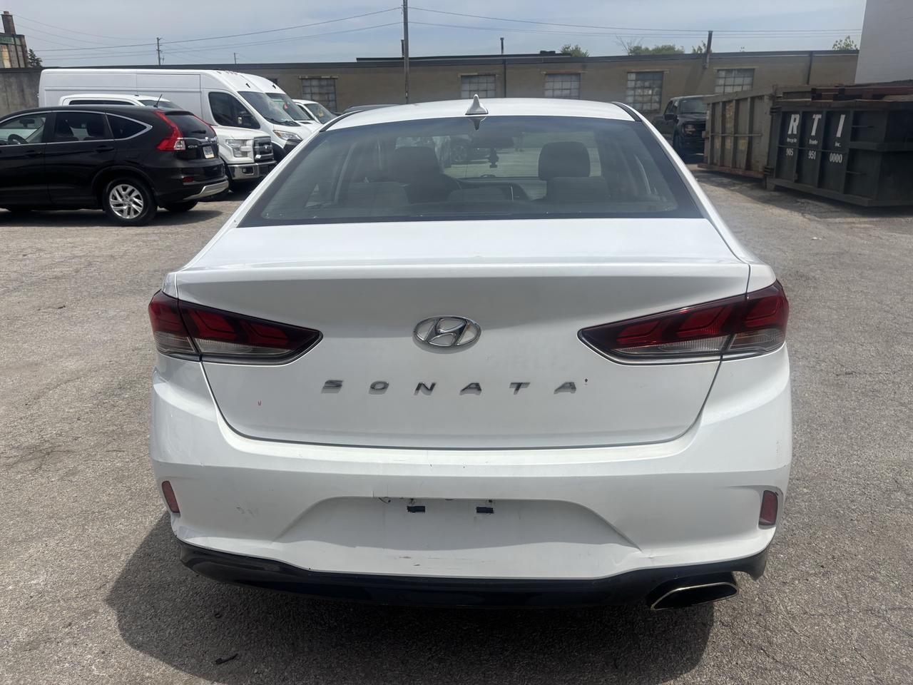 2018 Hyundai Sonata GL - Photo #7