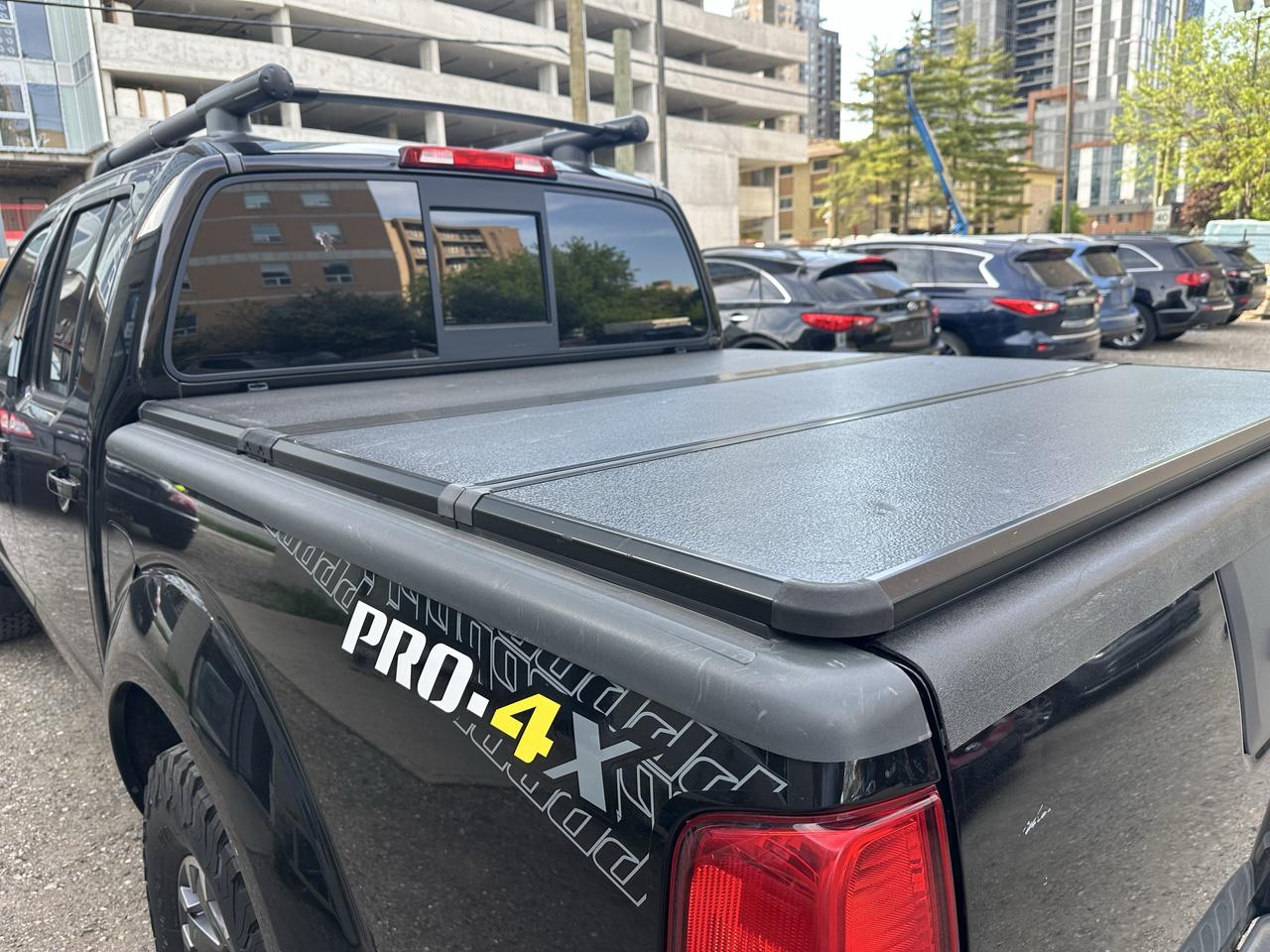 2014 Nissan Frontier 4WD CREW CAB SWB AUTO PRO-4X Photo
