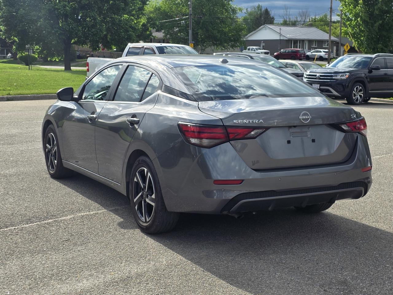 2024 Nissan Sentra SV Photo