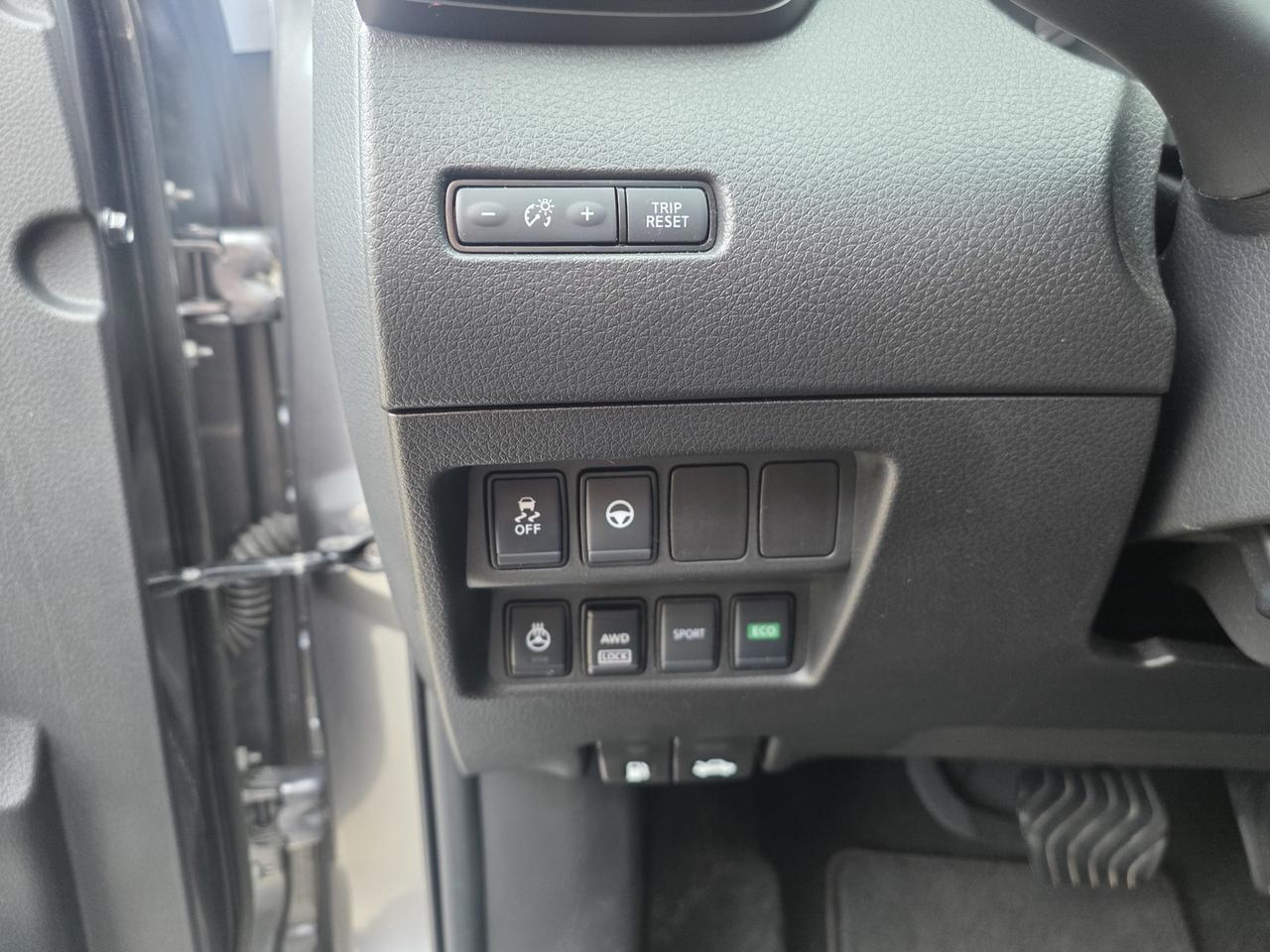 2023 Nissan Qashqai SV AWD Photo