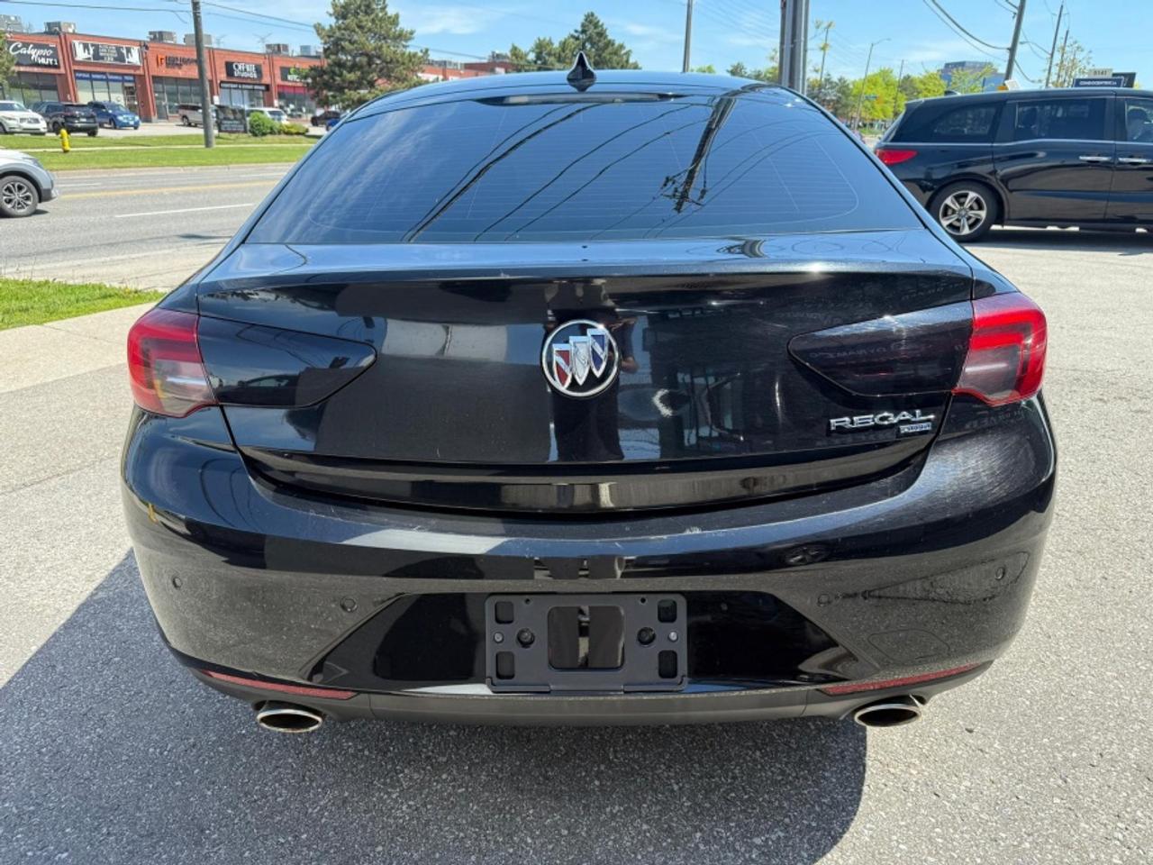2019 Buick Regal Sportback ESSENCE /AWD /LEATHER /REAR CAM /LOW MILEAGE - Photo #7