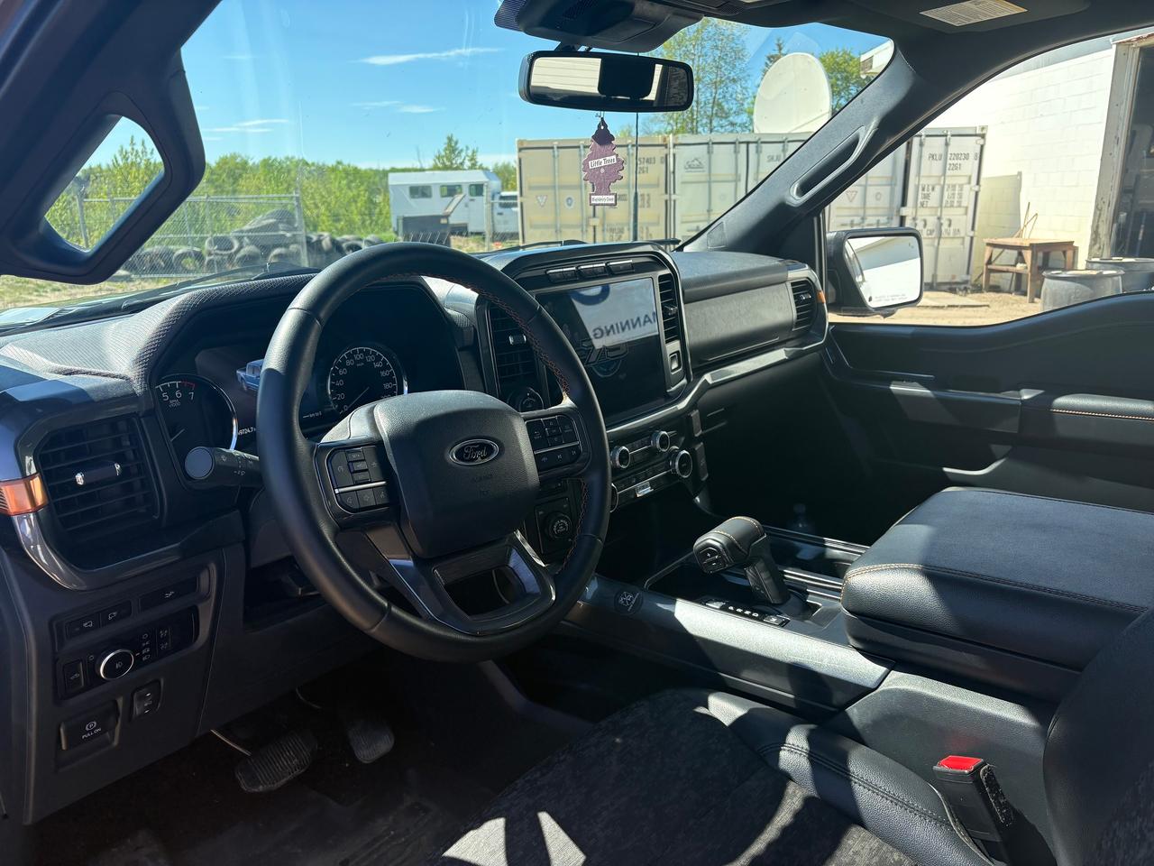 2023 Ford F-150 Tremor Photo3