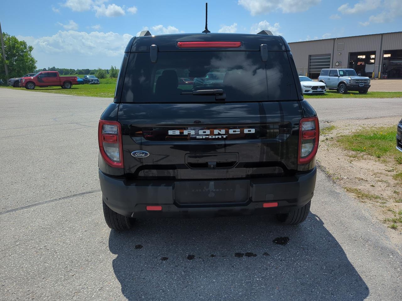 2022 Ford Bronco Sport Outer Banks 4x4 Photo4