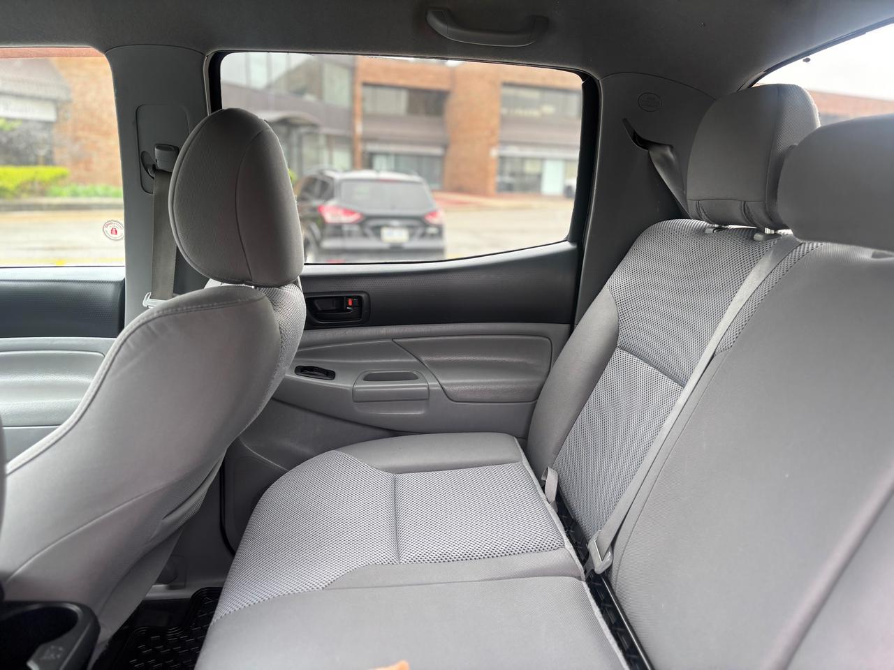 2012 Toyota Tacoma 4WD DOUBLE CAB V6 AUTO Photo