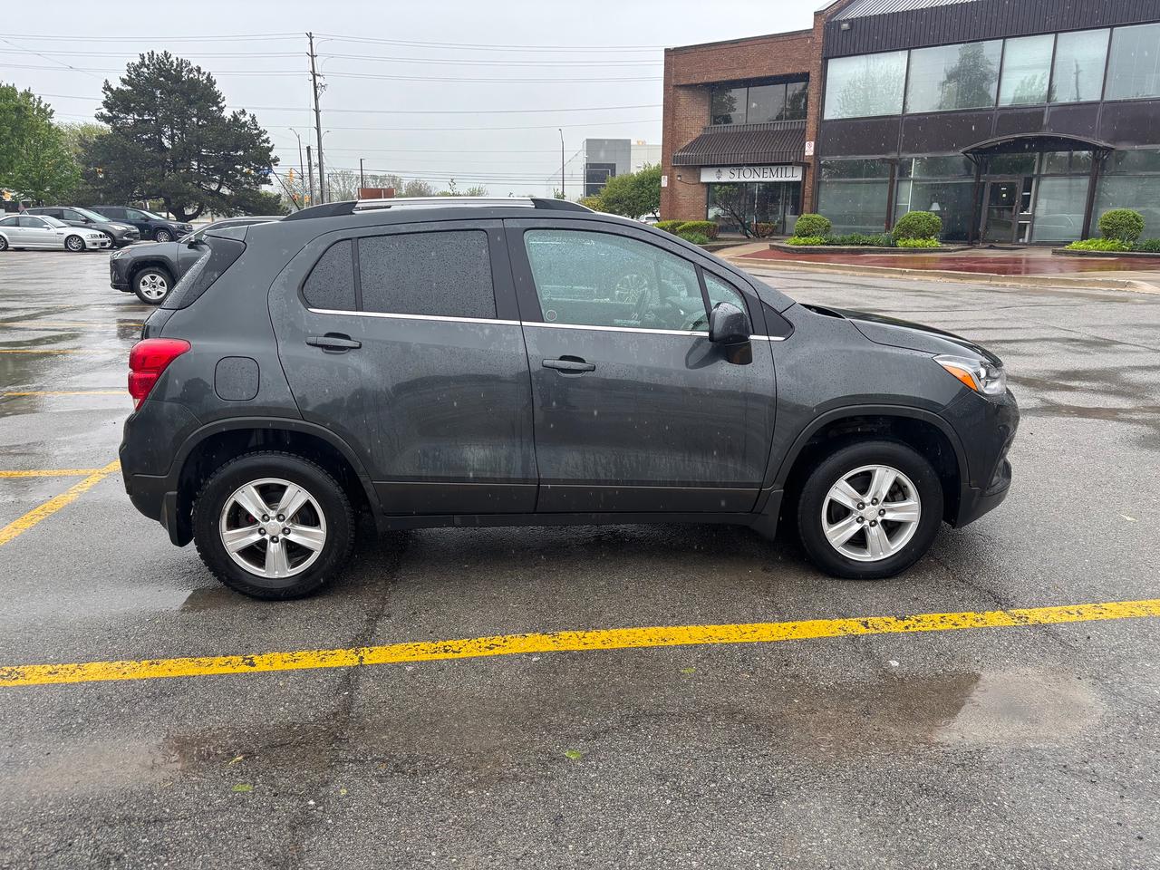 2018 Chevrolet Trax AWD 4dr LT Photo3