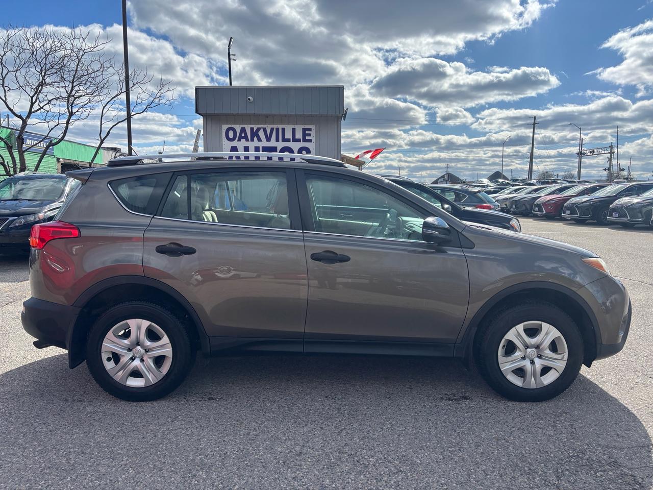 2013 Toyota RAV4 FWD 4dr LE Photo