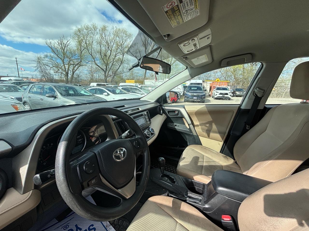 2013 Toyota RAV4 FWD 4dr LE Photo