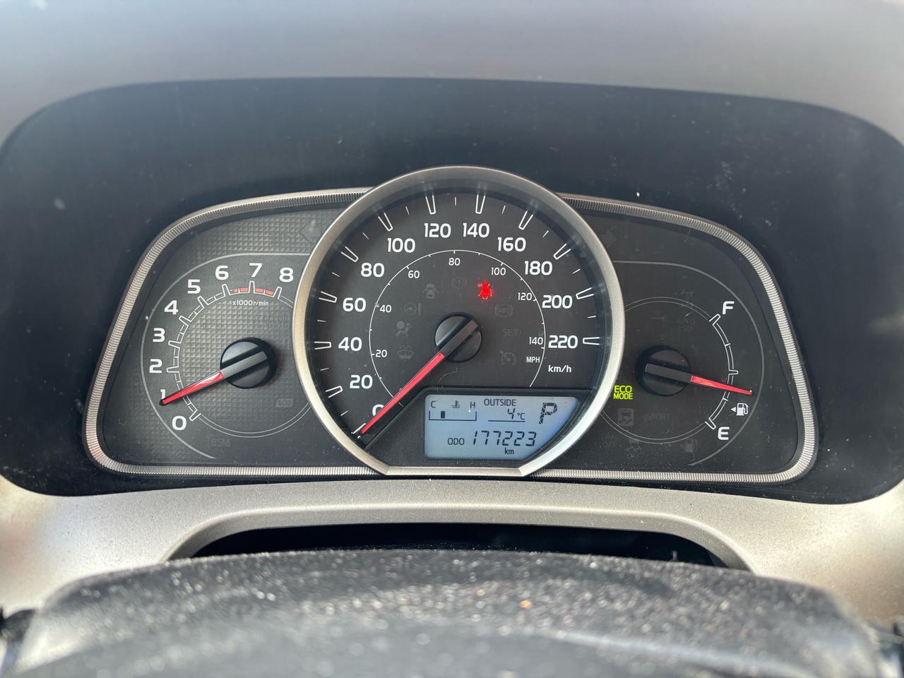 2013 Toyota RAV4 FWD 4dr LE Photo
