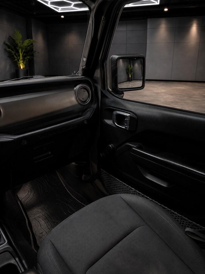 2022 Jeep Wrangler Willys Sport 4x4 Manual Photo