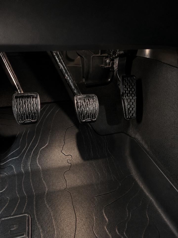 2022 Jeep Wrangler Willys Sport 4x4 Manual Photo