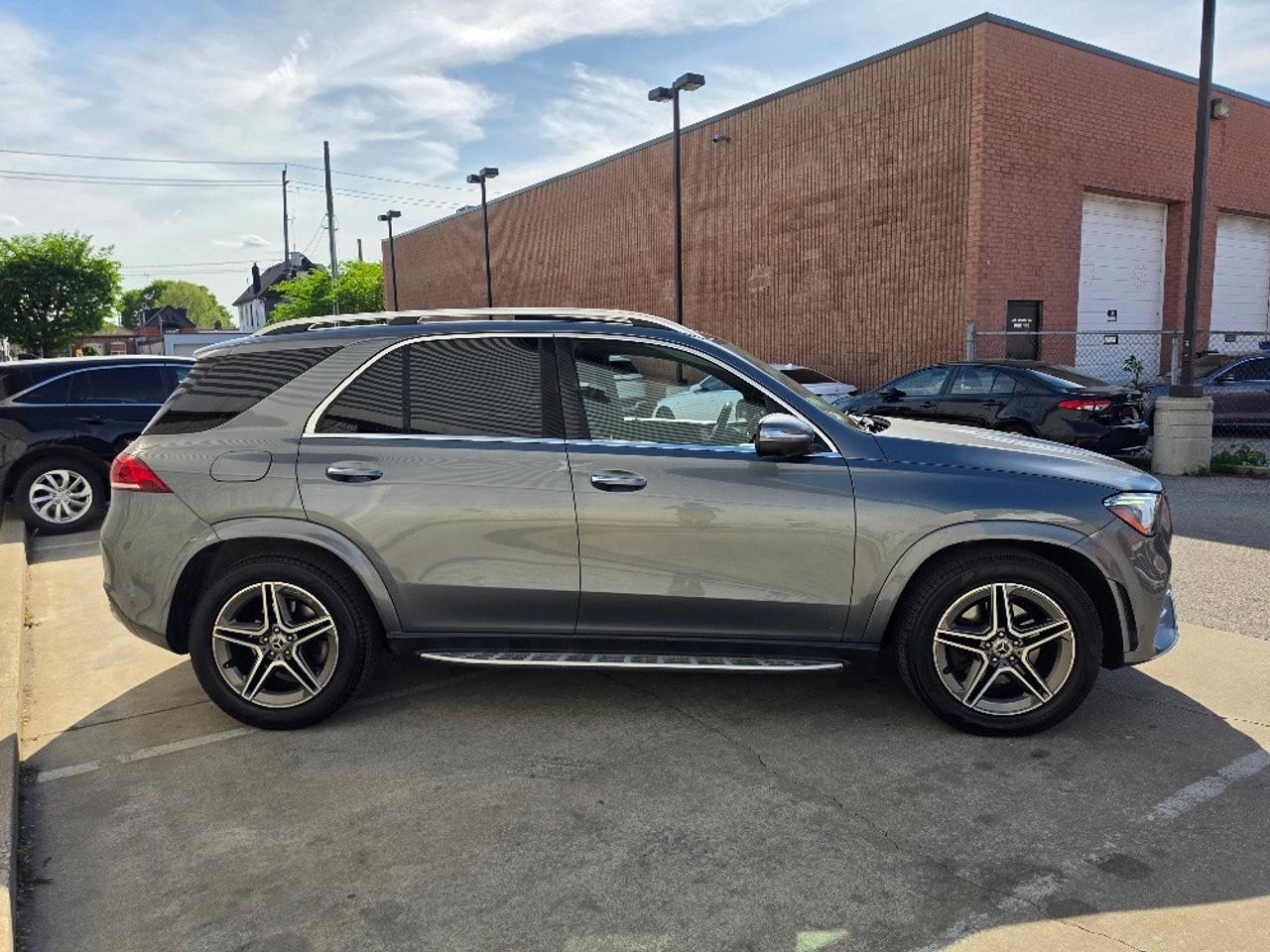2021 Mercedes-Benz GLE-Class GLE 350 4MATIC-AMG SPORT APPERANCE-LOADED Photo