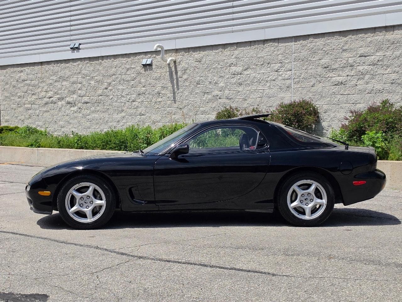 1993 Mazda RX-7 5 SPEED MANUAL-1 OWNER-NO ACCIDENTS-LEATHER-ROOF! Photo
