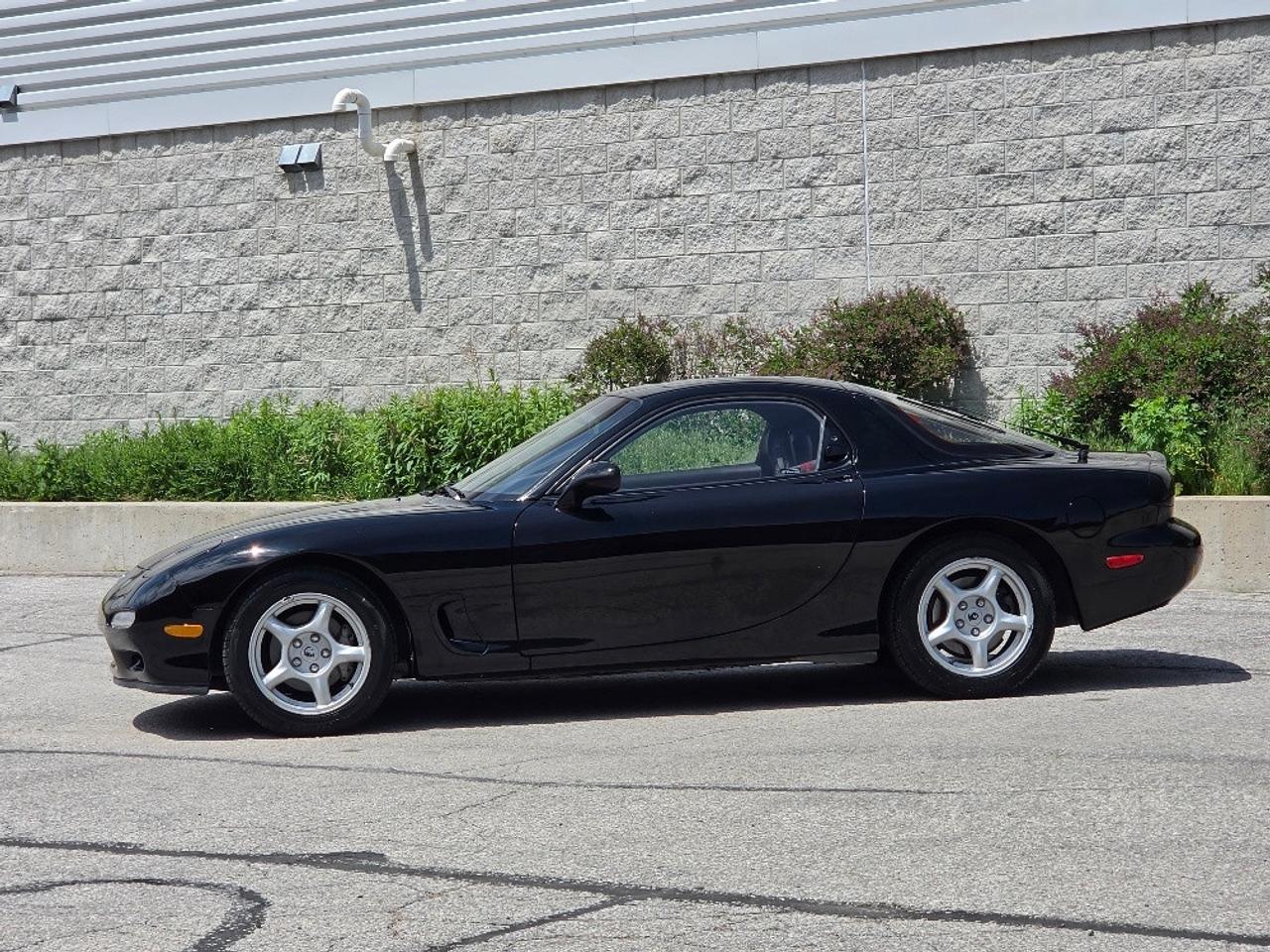 1993 Mazda RX-7 5 SPEED MANUAL-1 OWNER-NO ACCIDENTS-LEATHER-ROOF! Photo3