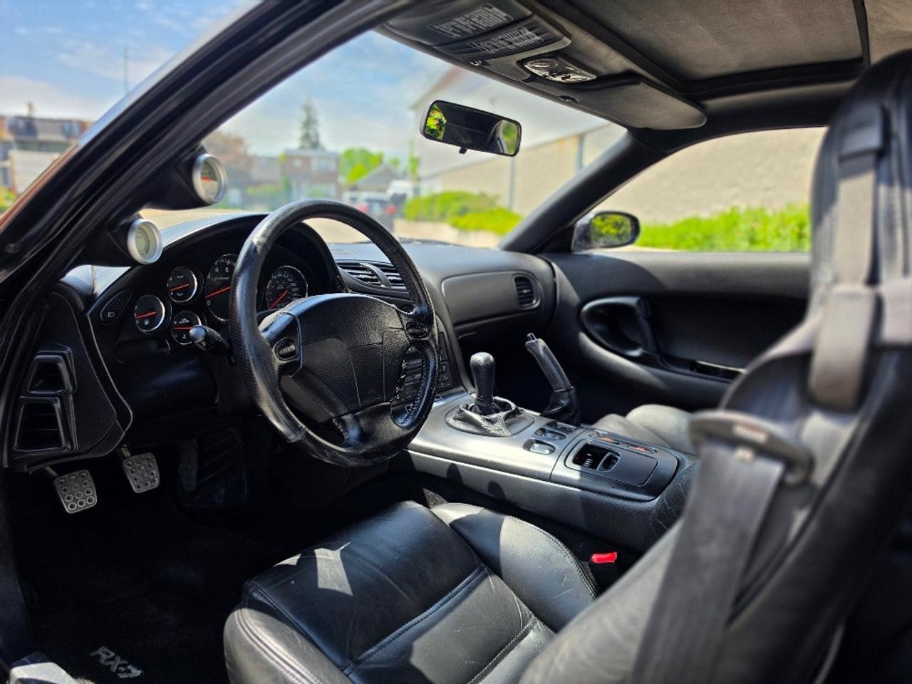 1993 Mazda RX-7 5 SPEED MANUAL-1 OWNER-NO ACCIDENTS-LEATHER-ROOF! Photo