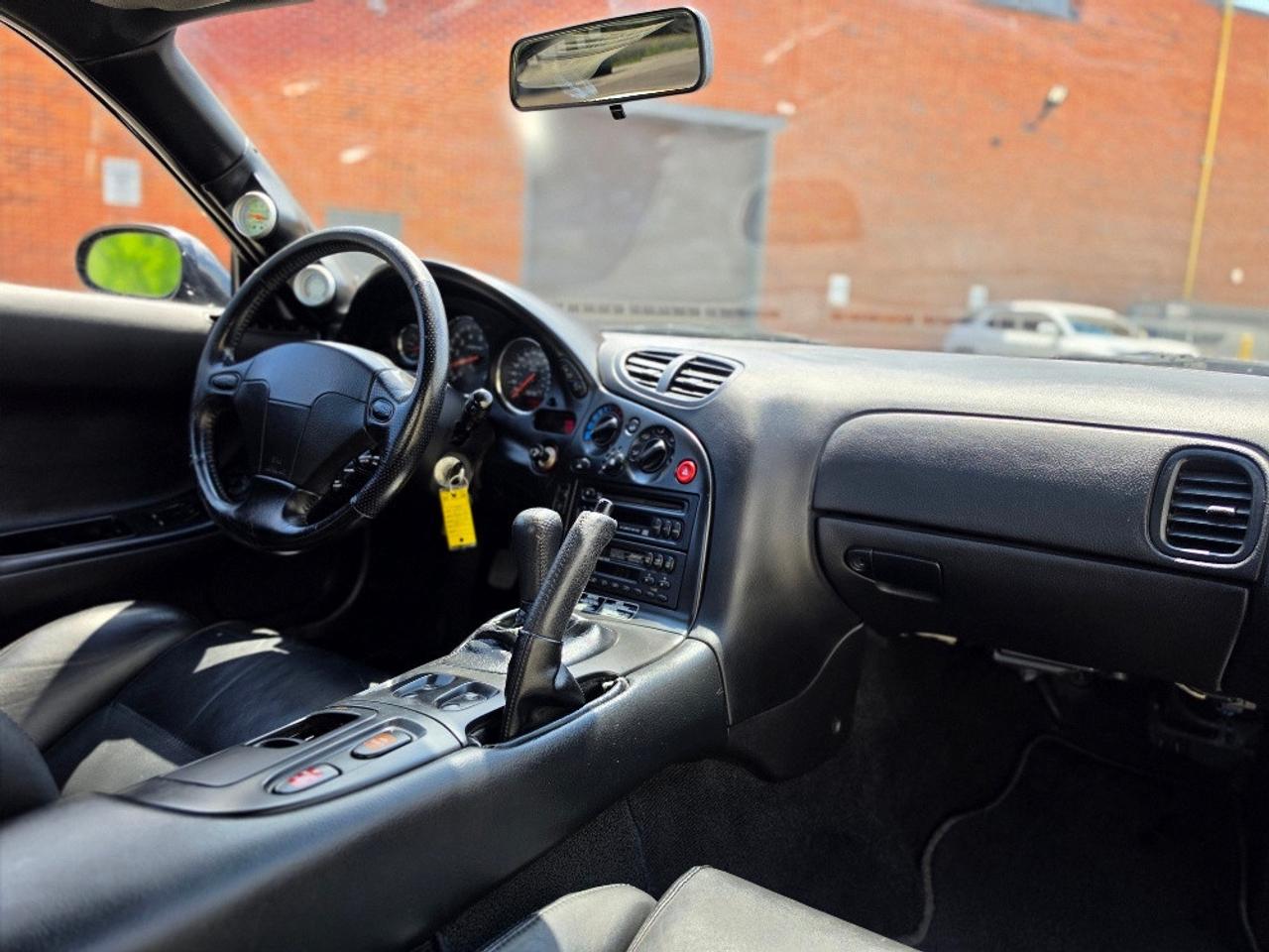 1993 Mazda RX-7 5 SPEED MANUAL-1 OWNER-NO ACCIDENTS-LEATHER-ROOF! Photo