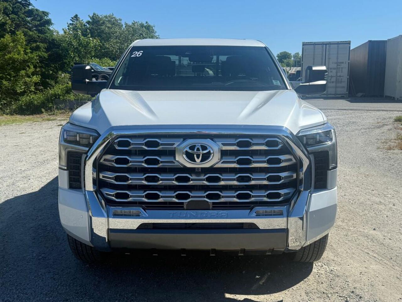 2026 Toyota Tundra CREWMAX PLATINUM/C Photo