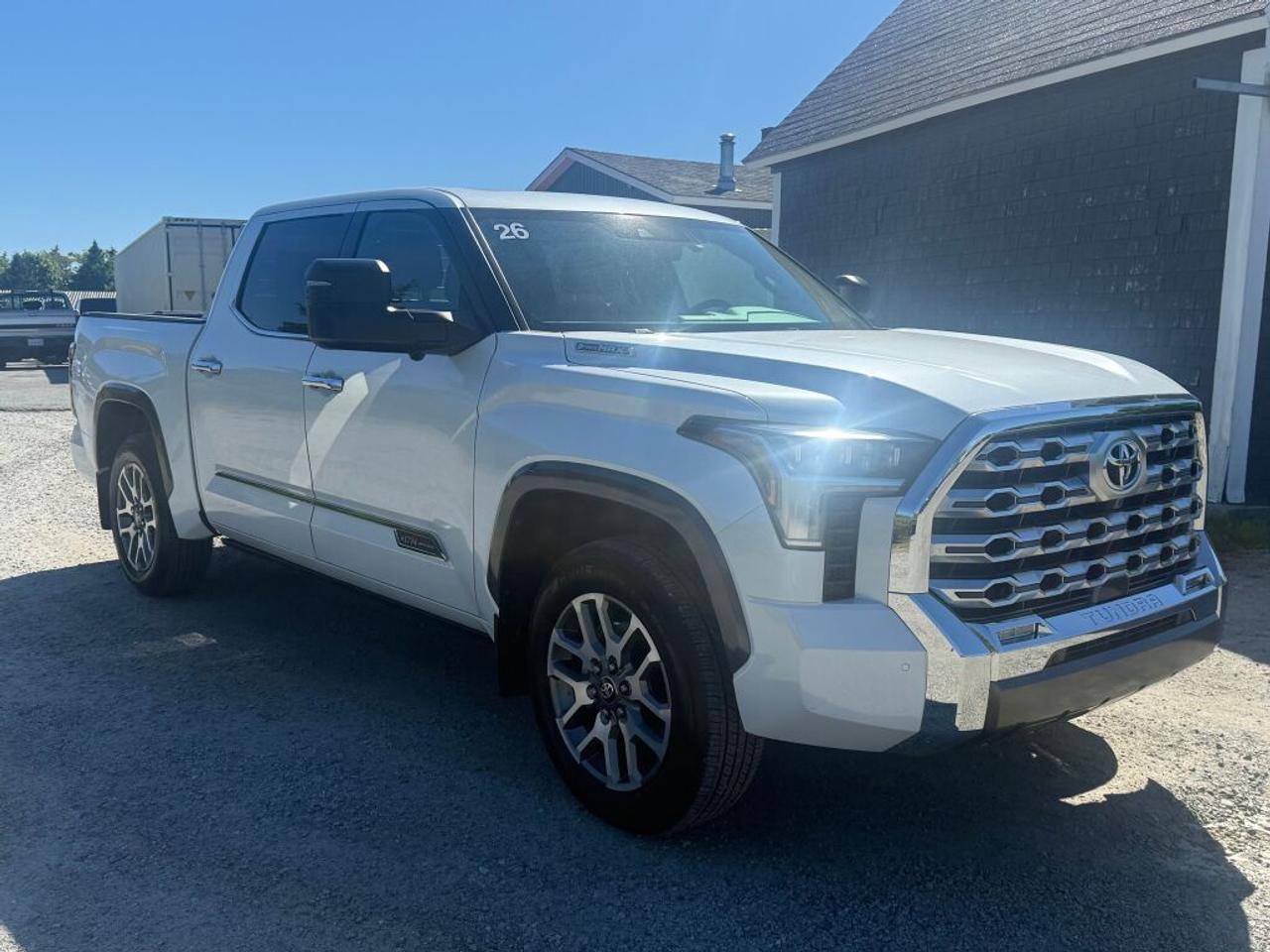 2026 Toyota Tundra CREWMAX PLATINUM/C Photo
