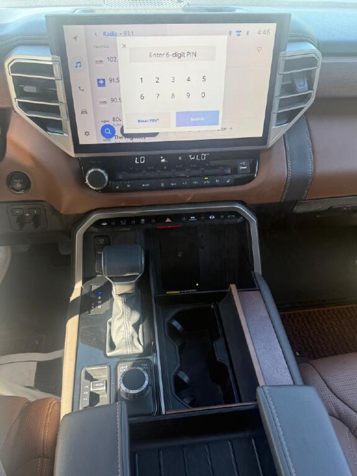 2026 Toyota Tundra CREWMAX PLATINUM/C Photo