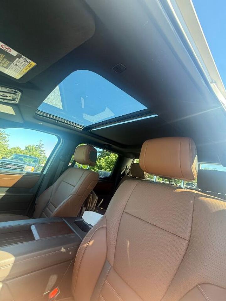 2026 Toyota Tundra CREWMAX PLATINUM/C Photo
