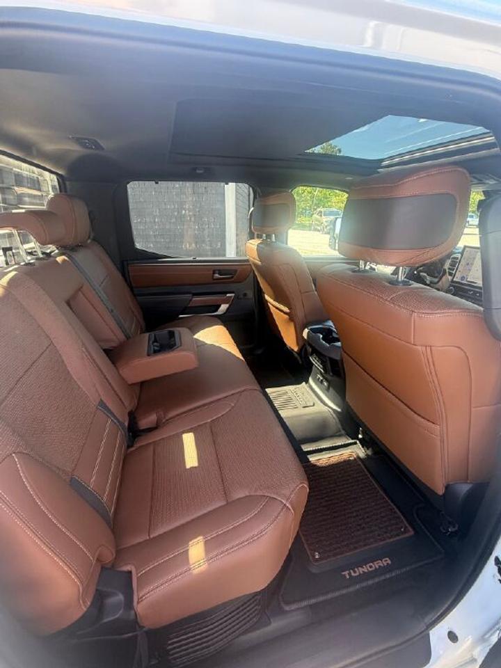 2026 Toyota Tundra CREWMAX PLATINUM/C Photo