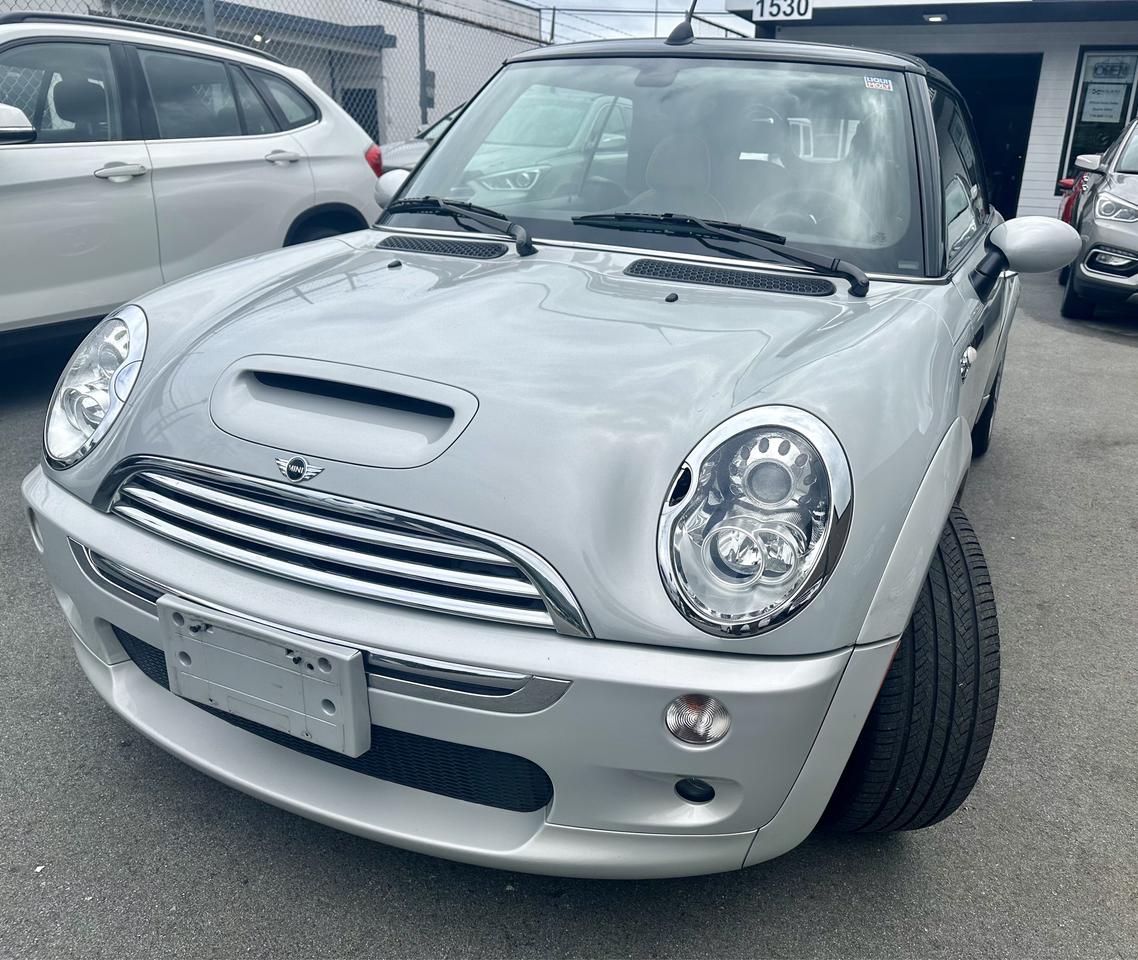 2008 MINI Cooper S Convertible's photo