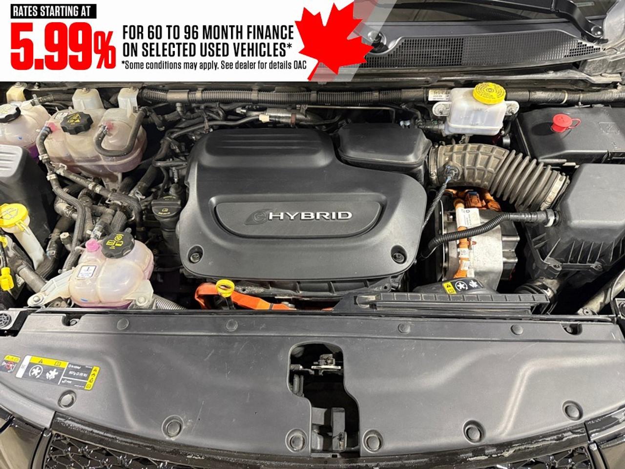 2022 Chrysler Pacifica Hybrid Limited 2WD Photo