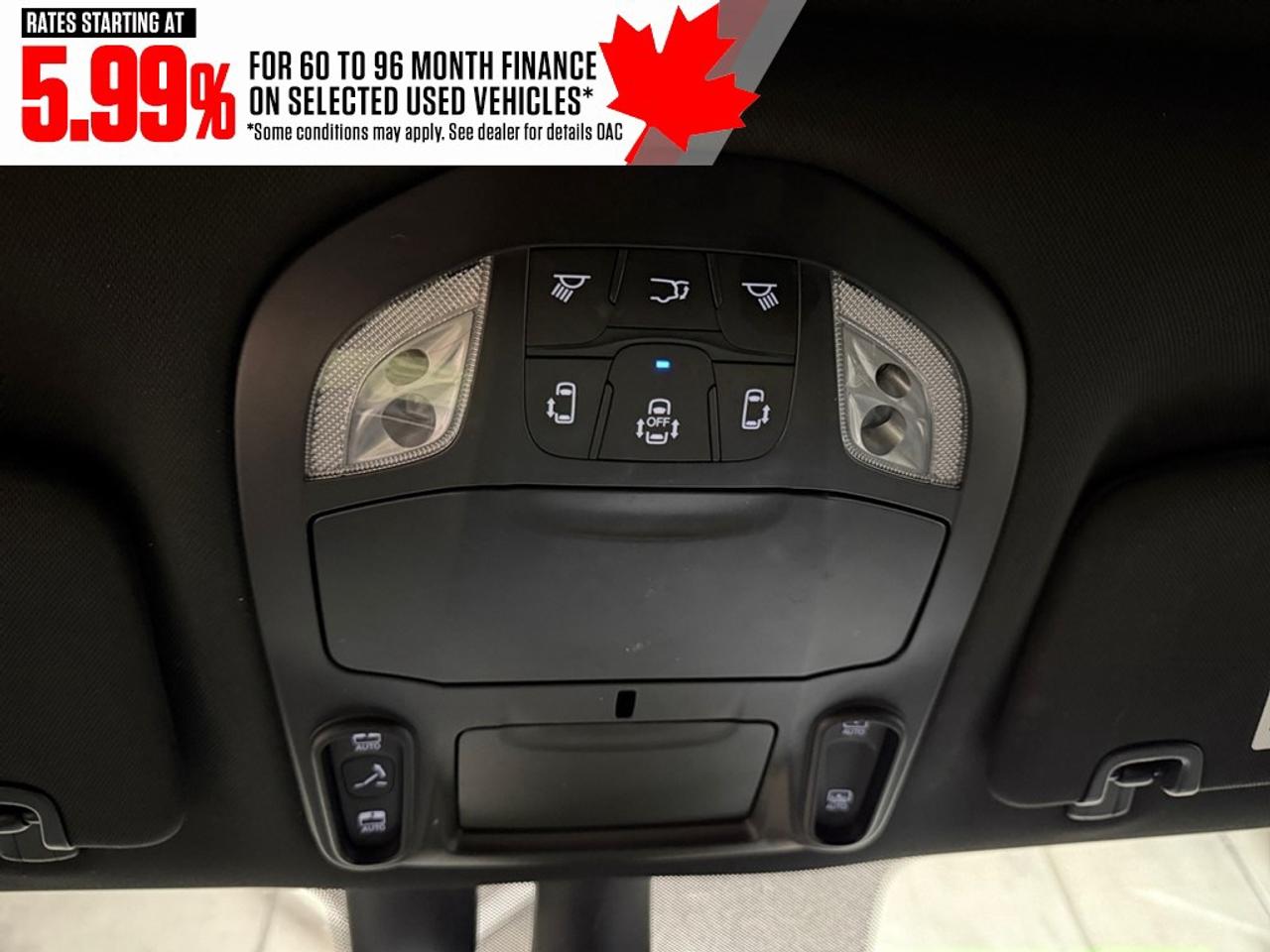 2022 Chrysler Pacifica Hybrid Limited 2WD Photo