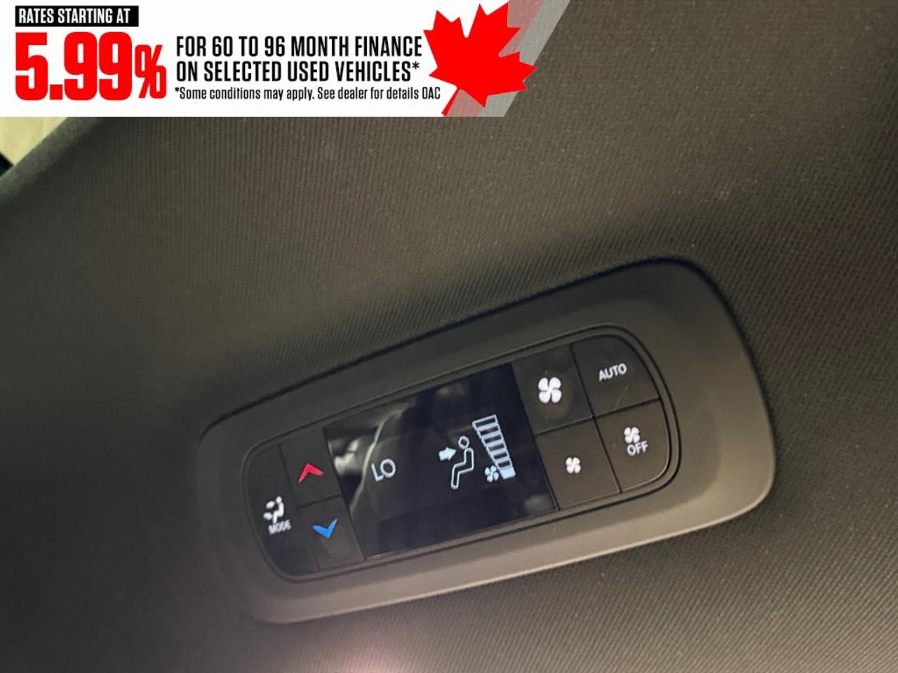 2022 Chrysler Pacifica Hybrid Limited 2WD Photo
