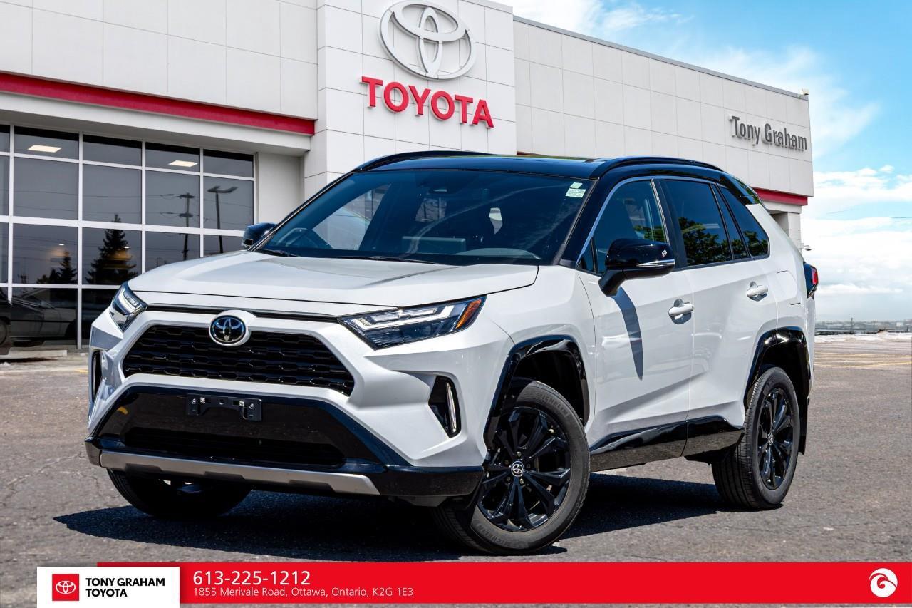 2025 Toyota RAV4 Hybrid XSE Photo