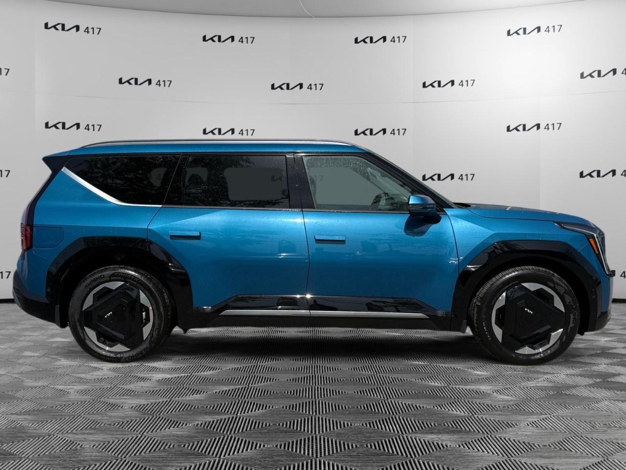 2026 Kia EV9 Land w/Premium Package AWD Photo