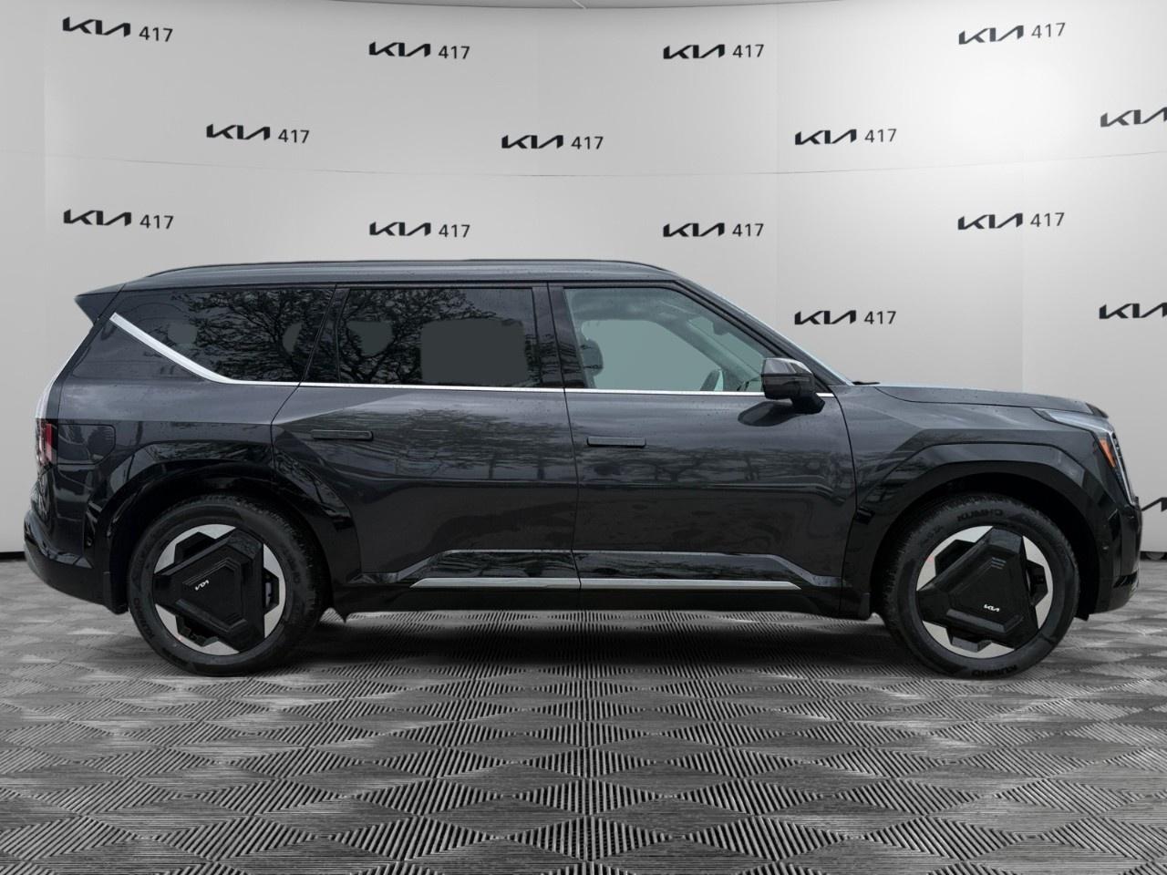 2026 Kia EV9 Land w/Premium Package AWD Photo