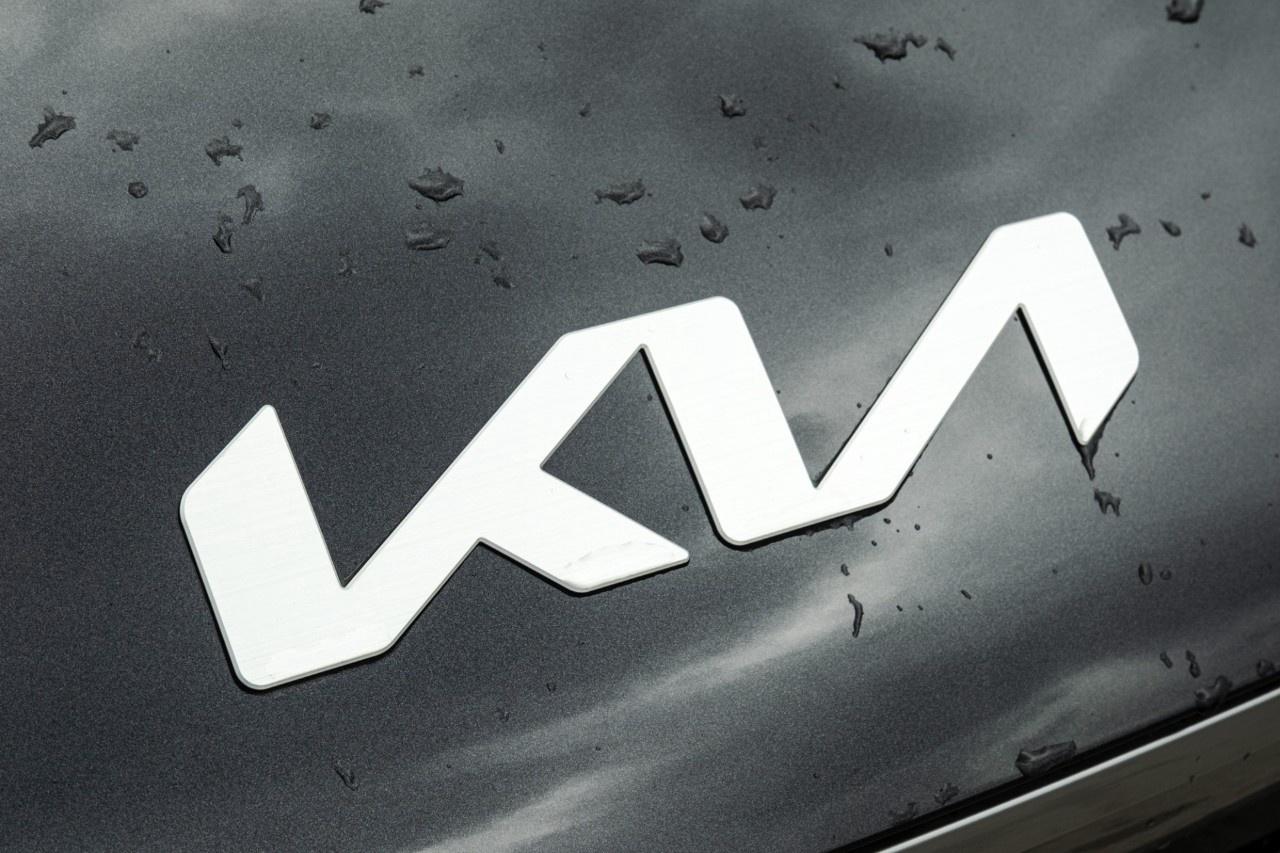 2026 Kia EV9 Land w/Premium Package AWD Photo