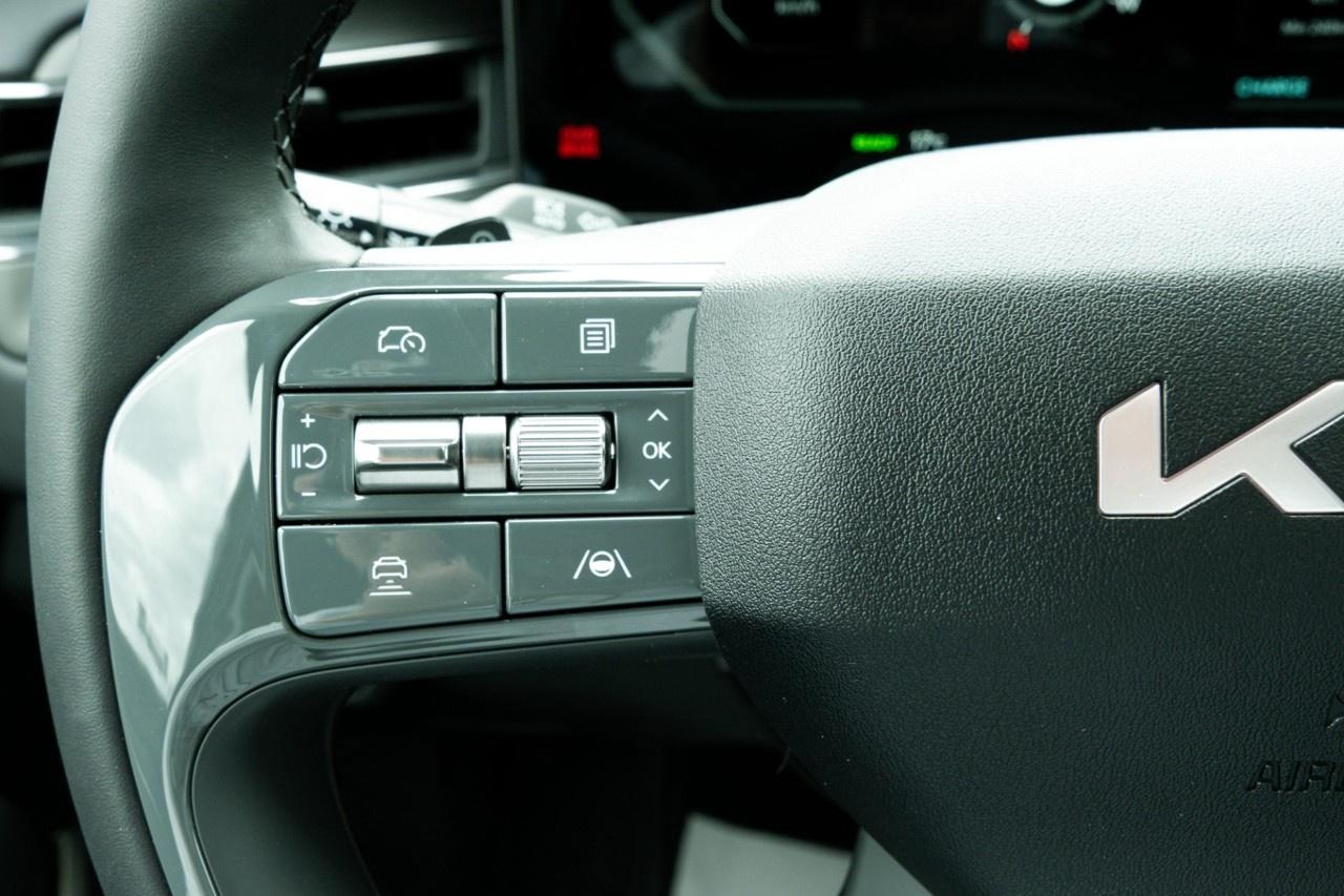 2026 Kia EV9 Land w/Premium Package AWD Photo