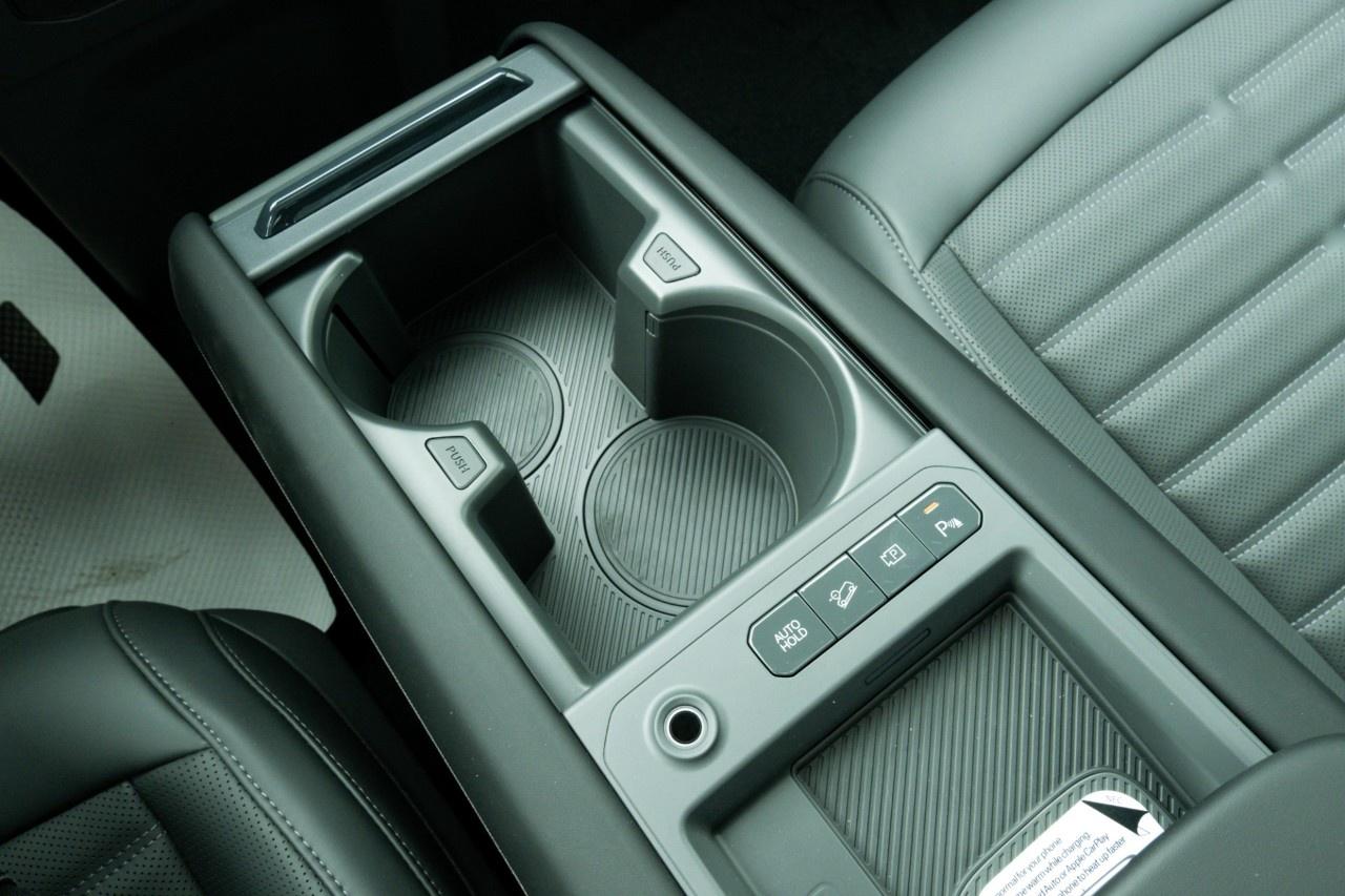 2026 Kia EV9 Land w/Premium Package AWD Photo