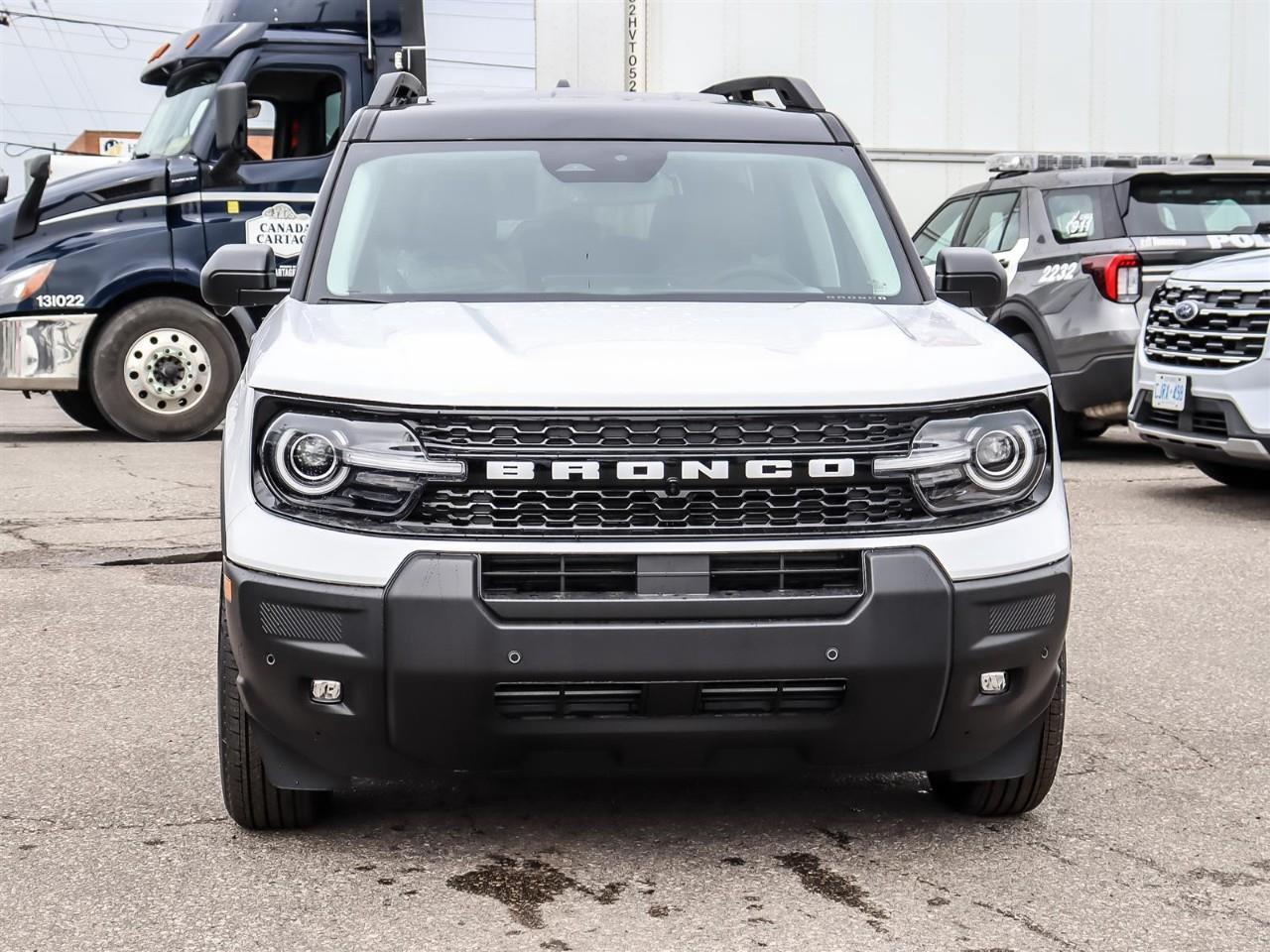 2026 Ford Bronco Sport Outer Banks Photo2