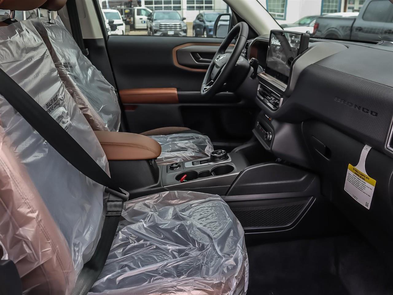 2026 Ford Bronco Sport Outer Banks Photo