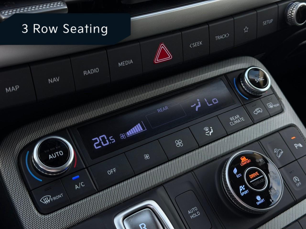 2024 Hyundai PALISADE Preferred 8-Passenger AWD Photo