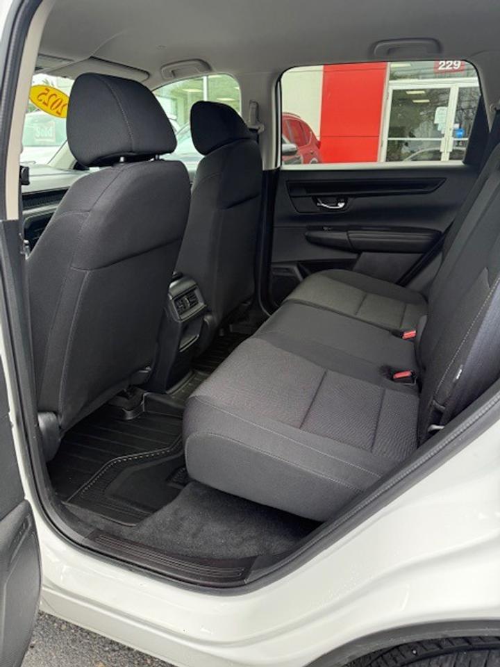 2025 Honda CR-V LX AWD Photo