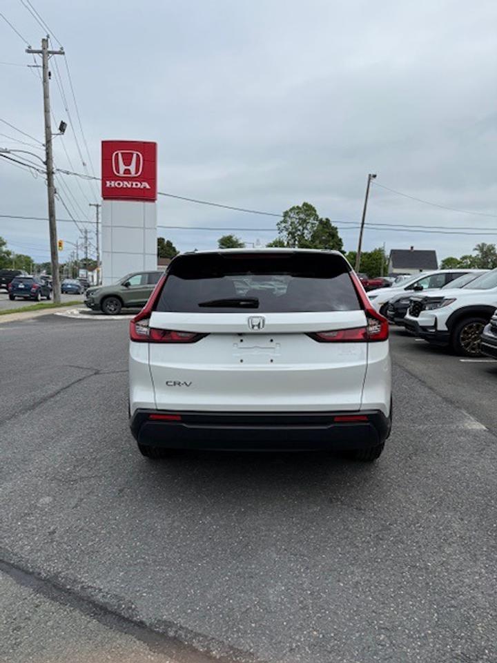 2025 Honda CR-V LX AWD Photo